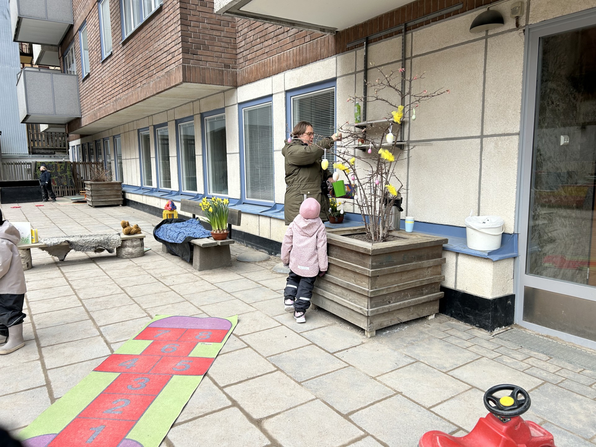 Sverigefinska Förskolan Kaksi Kieltä